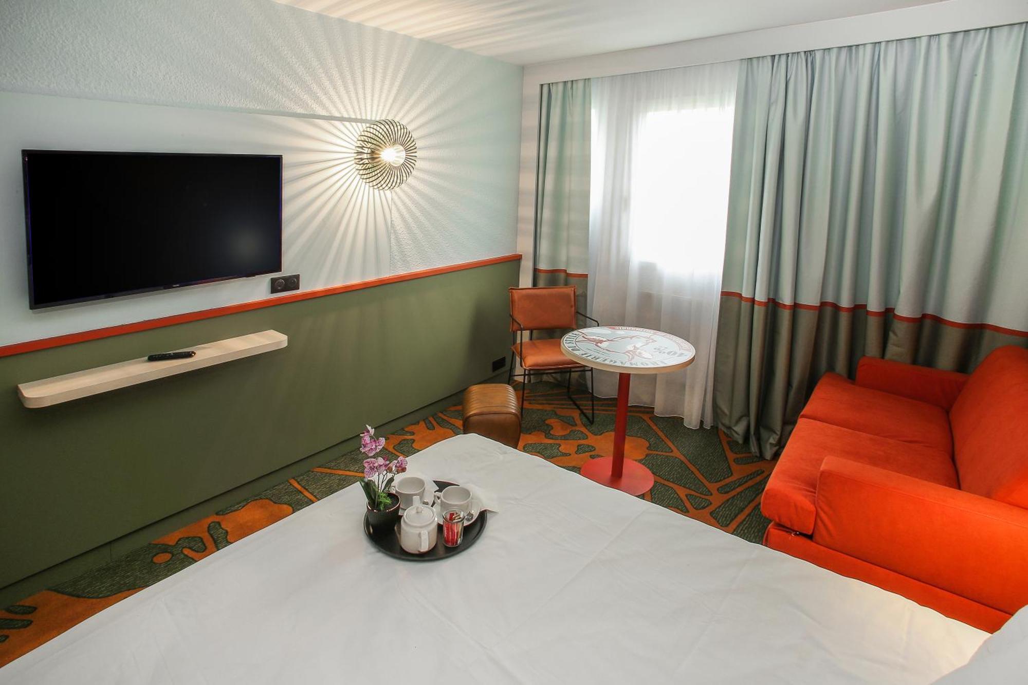 Ibis Styles Lisieux Normandie Екстер'єр фото