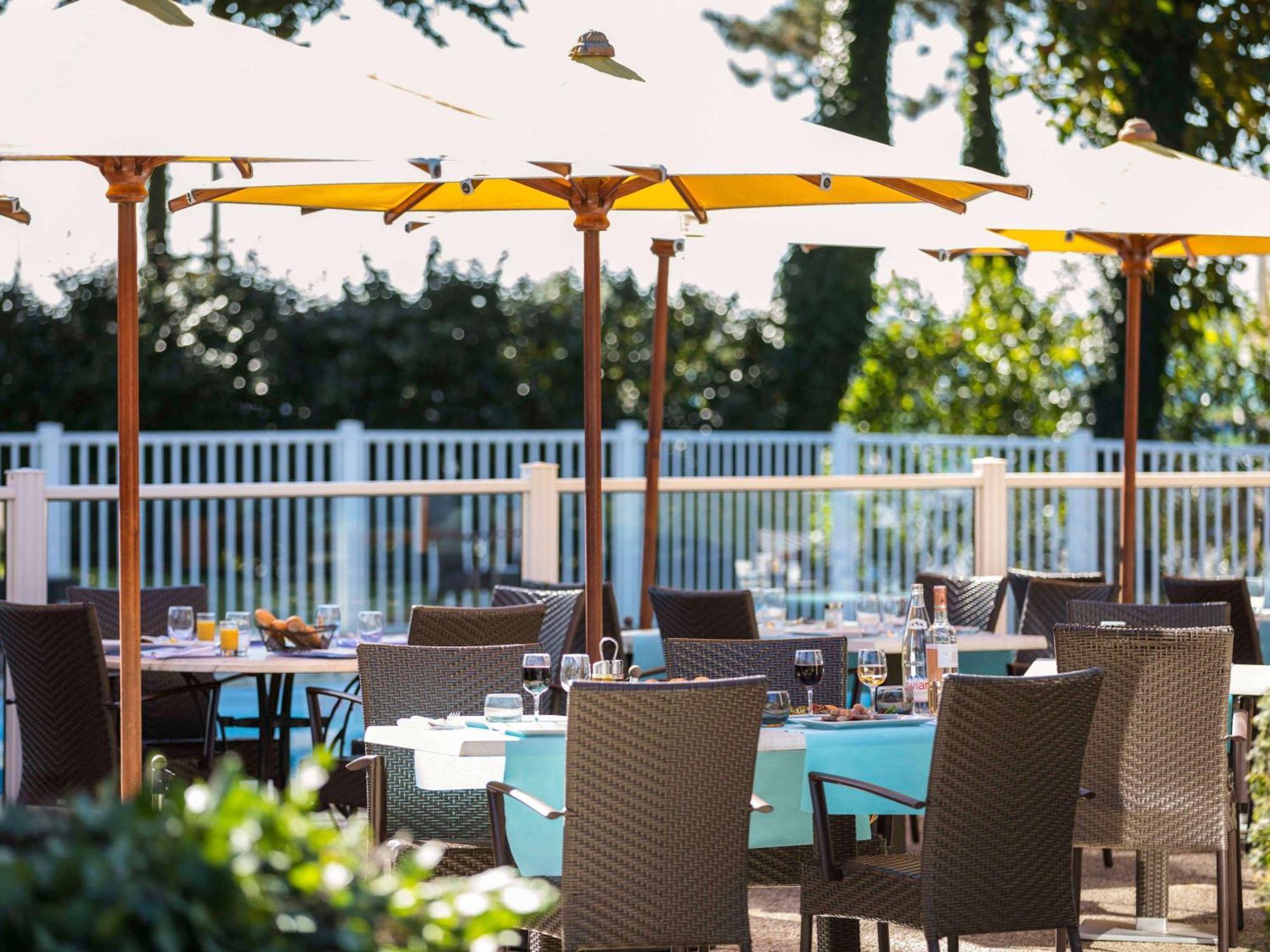 Ibis Styles Lisieux Normandie Екстер'єр фото